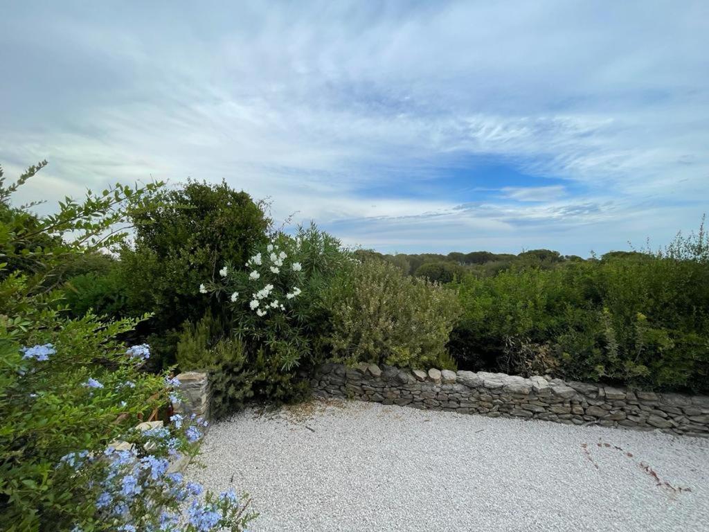 Villa Gegi Budoni Bagian luar foto