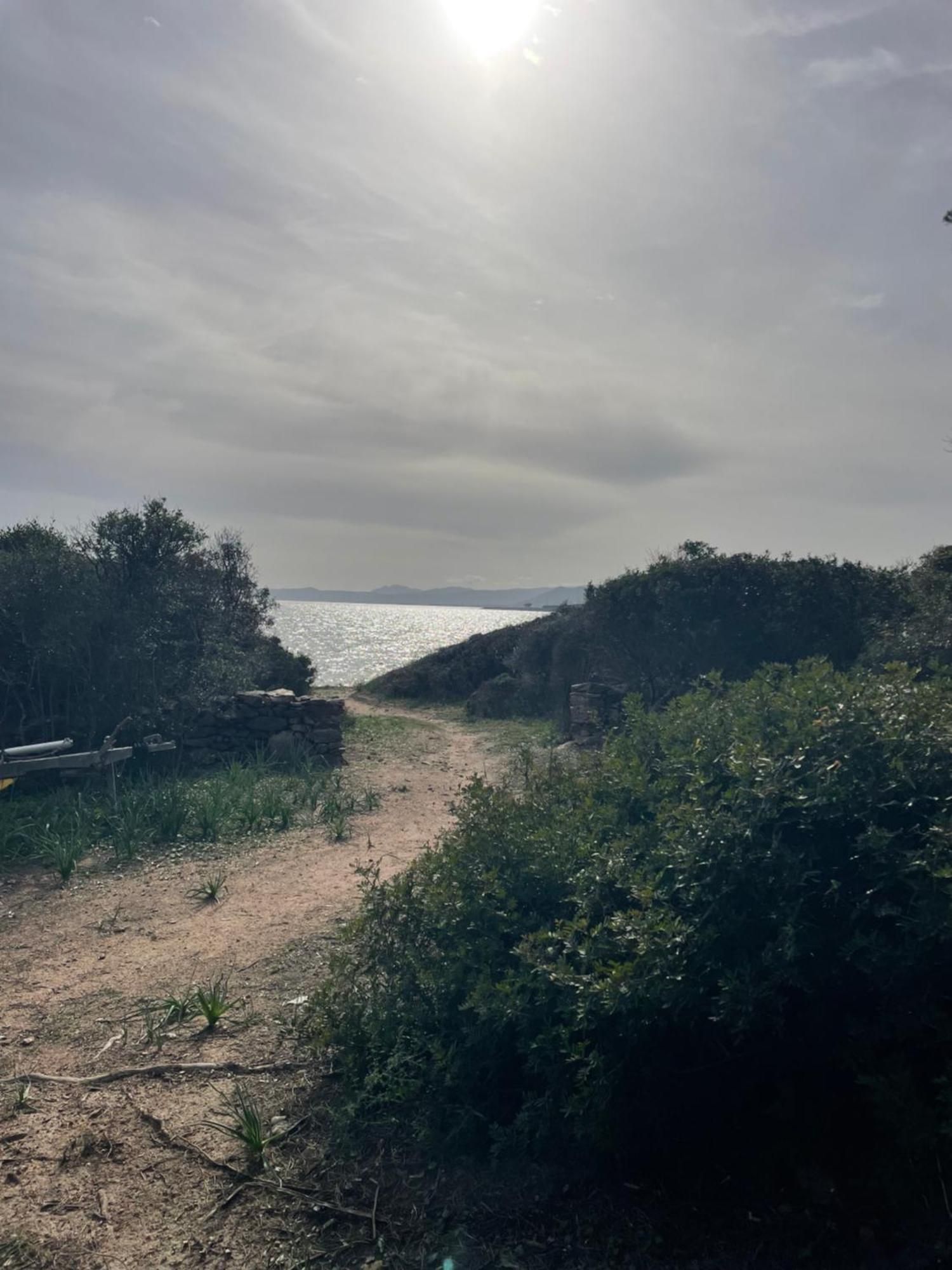 Villa Gegi Budoni Bagian luar foto